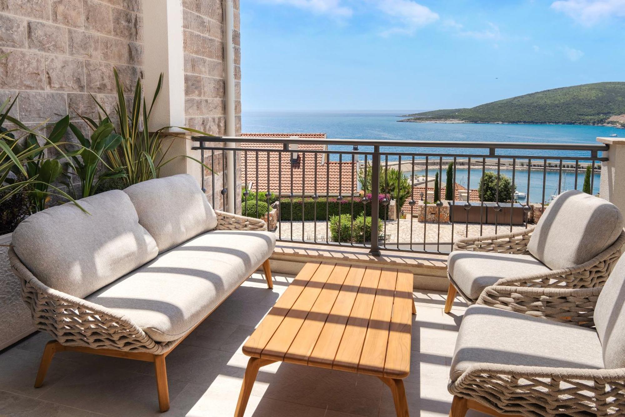Apartmán Lustica Bay Tivat Exteriér fotografie